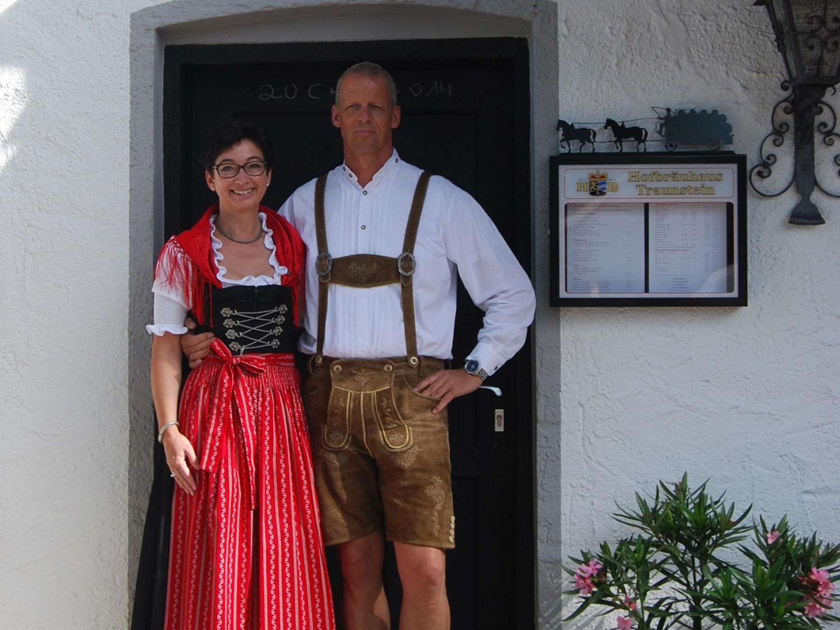 Landhof Angstl - Gaestezimmer Und Tagungsraum Höslwang Exteriör bild